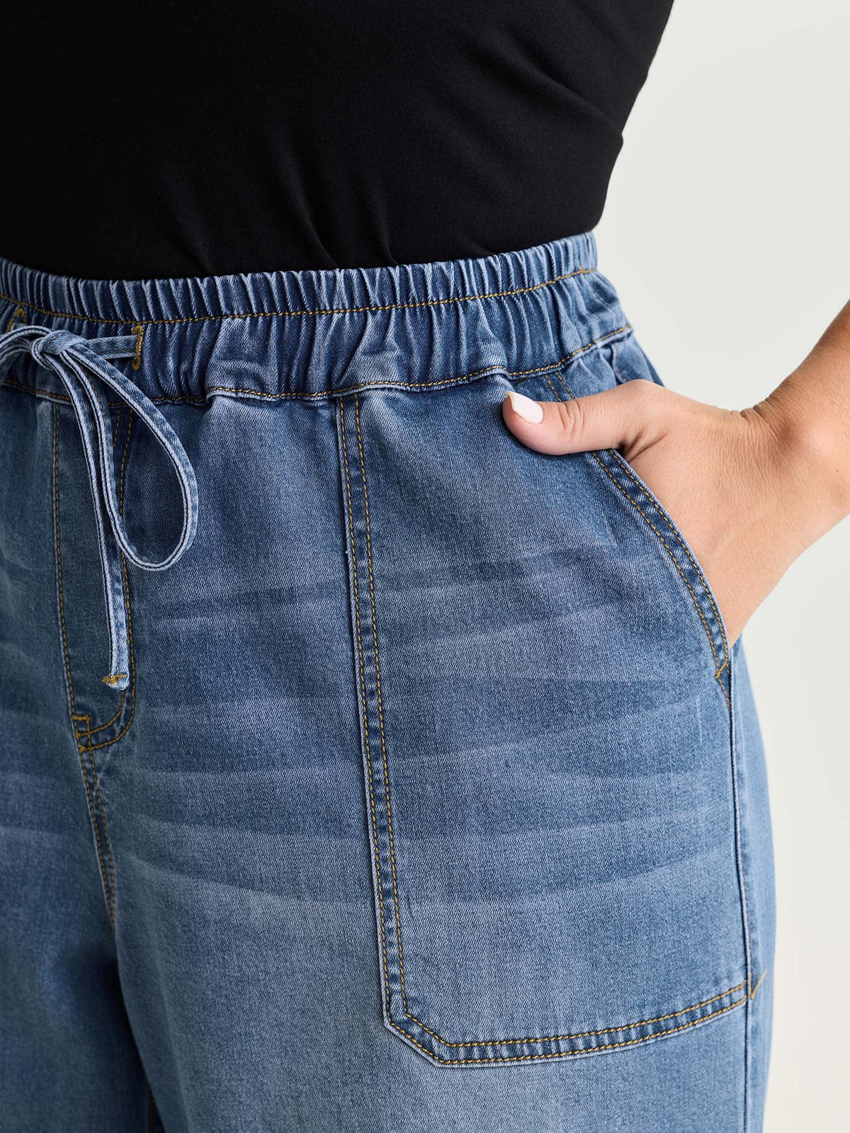 Elastic Waist Medium Wash Wide-Leg Jeans