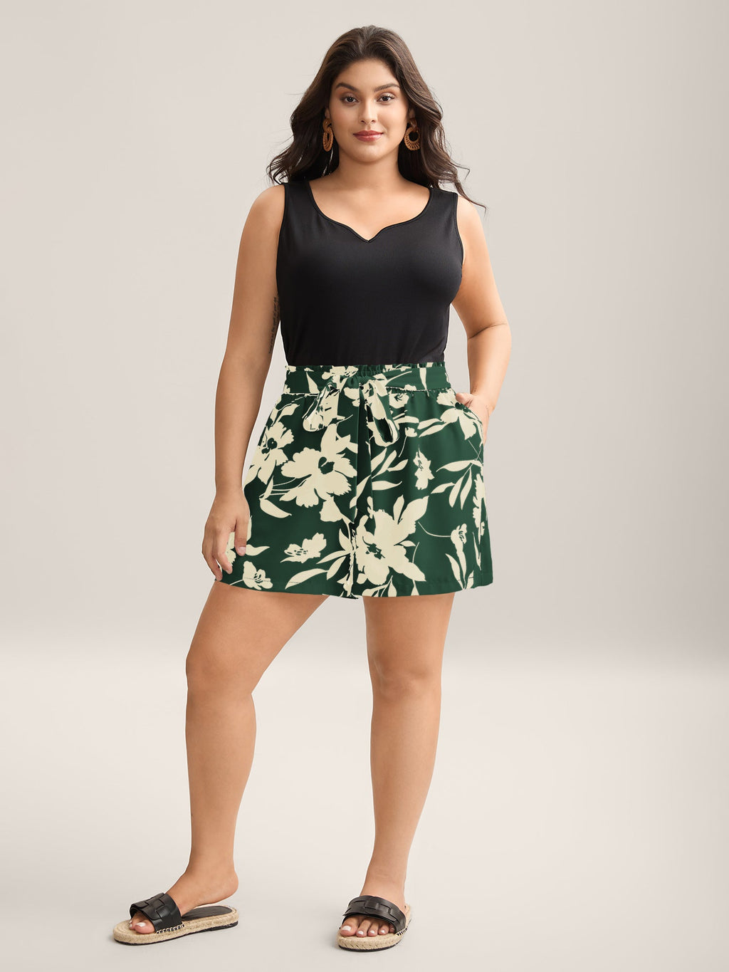 Large Flower Print Belted Straight-Leg Shorts