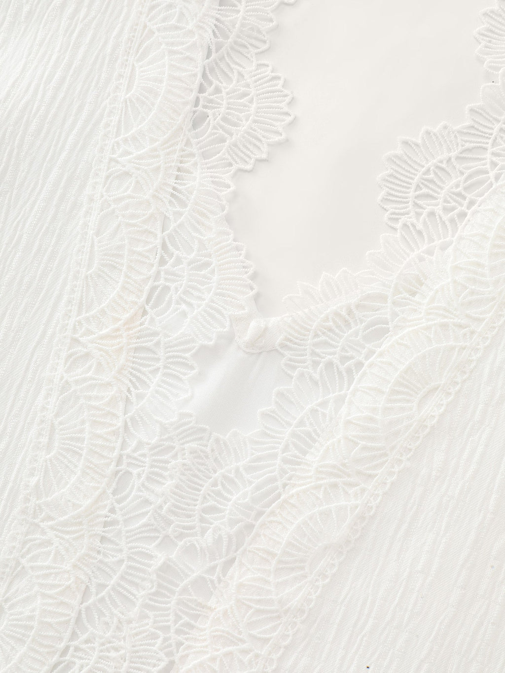 Lace Textured Sleeveless Blouse