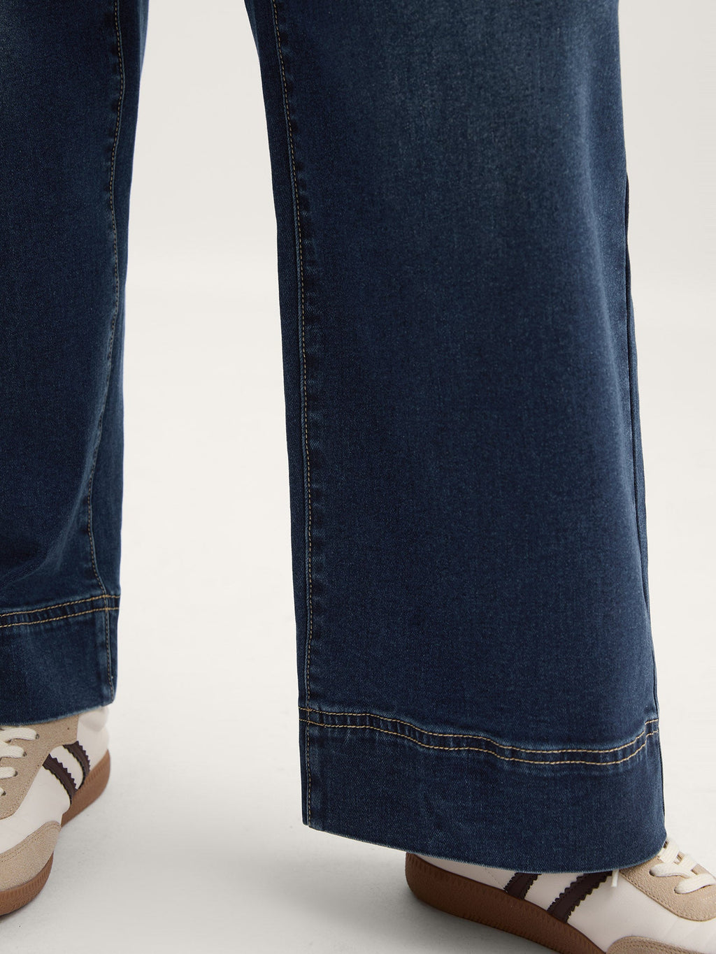 Pull-On High Waist Wide-Leg Jeans