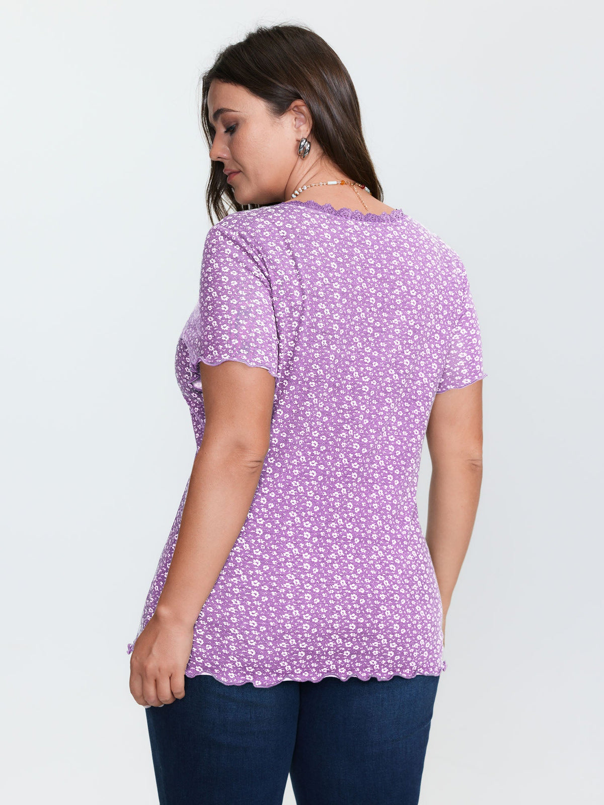 Floral Print Lace Neckline T-Shirt
