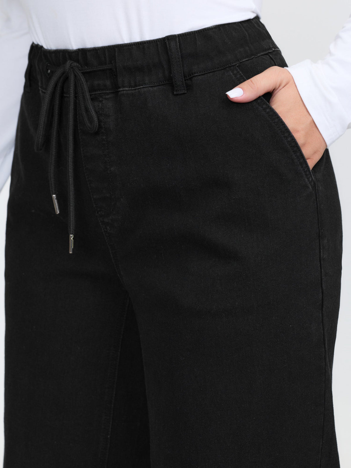 Pull-On Stretchy Waist Wide-Leg Jeans