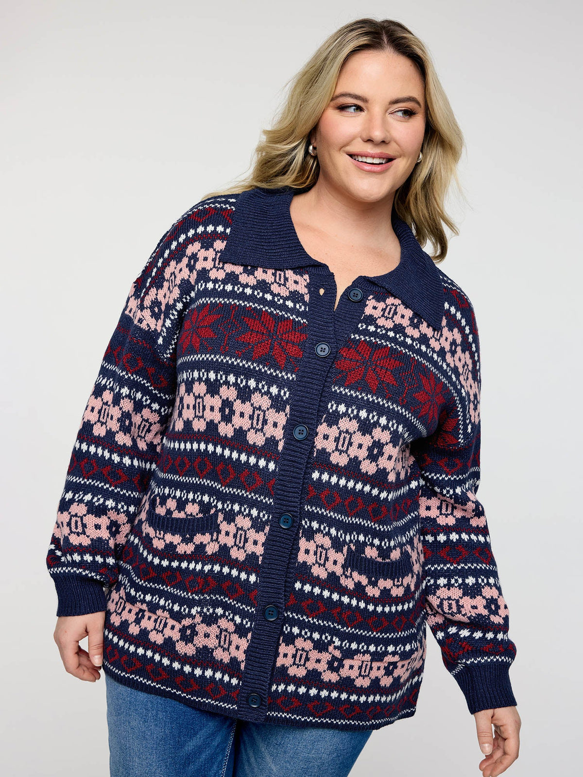 Geometric Pattern Patch Pocket Button Knit Cardigan