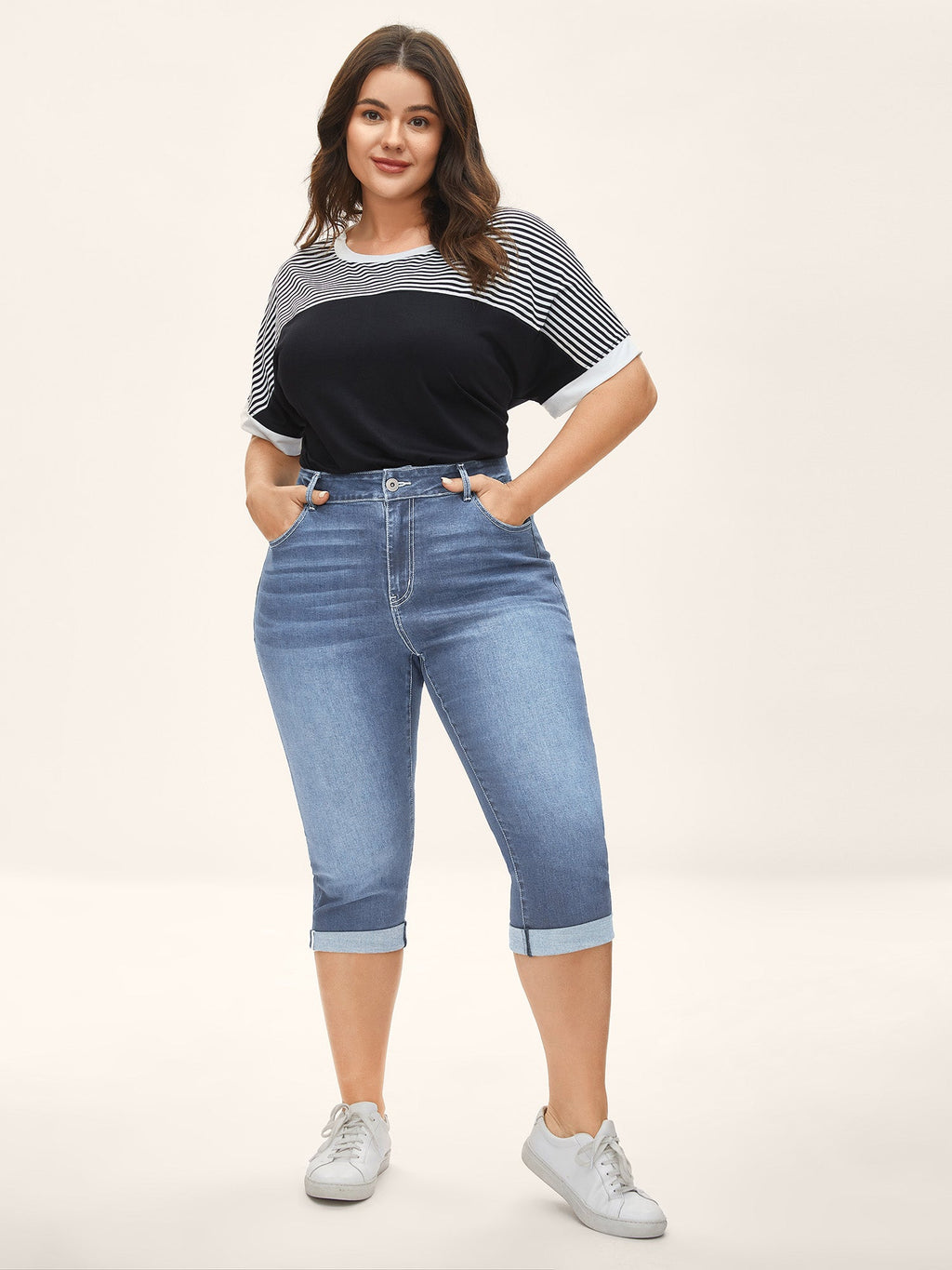 Folded Hem High-Rise Skinny-Fit Capri Jeans