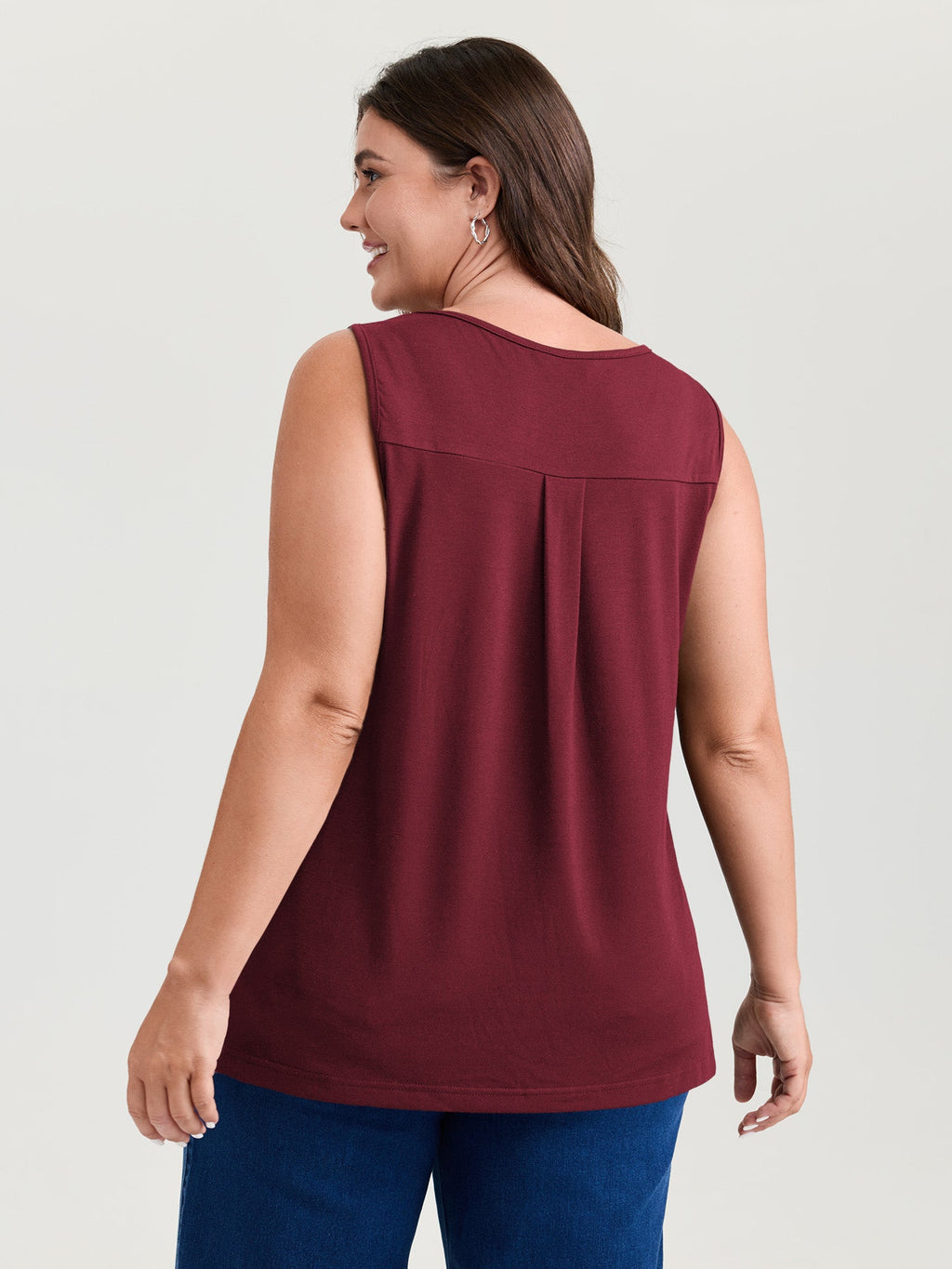 Stretchy V-Neck Pleated Tank Top