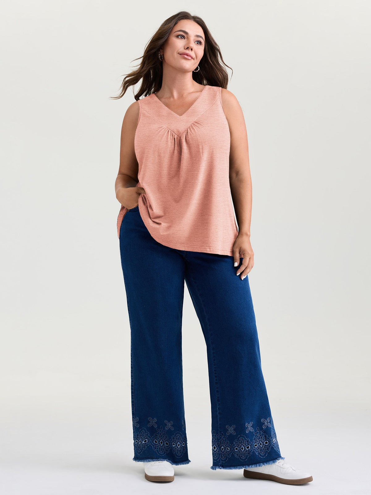 Stretchy V-Neck Pleated Tank Top