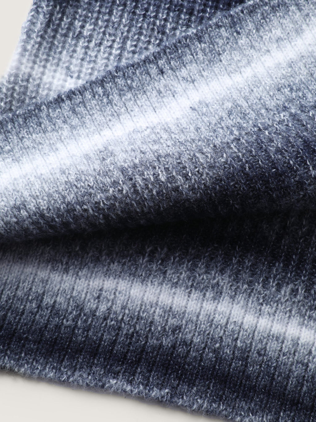 Color Gradient Textured Hooded Cardigan