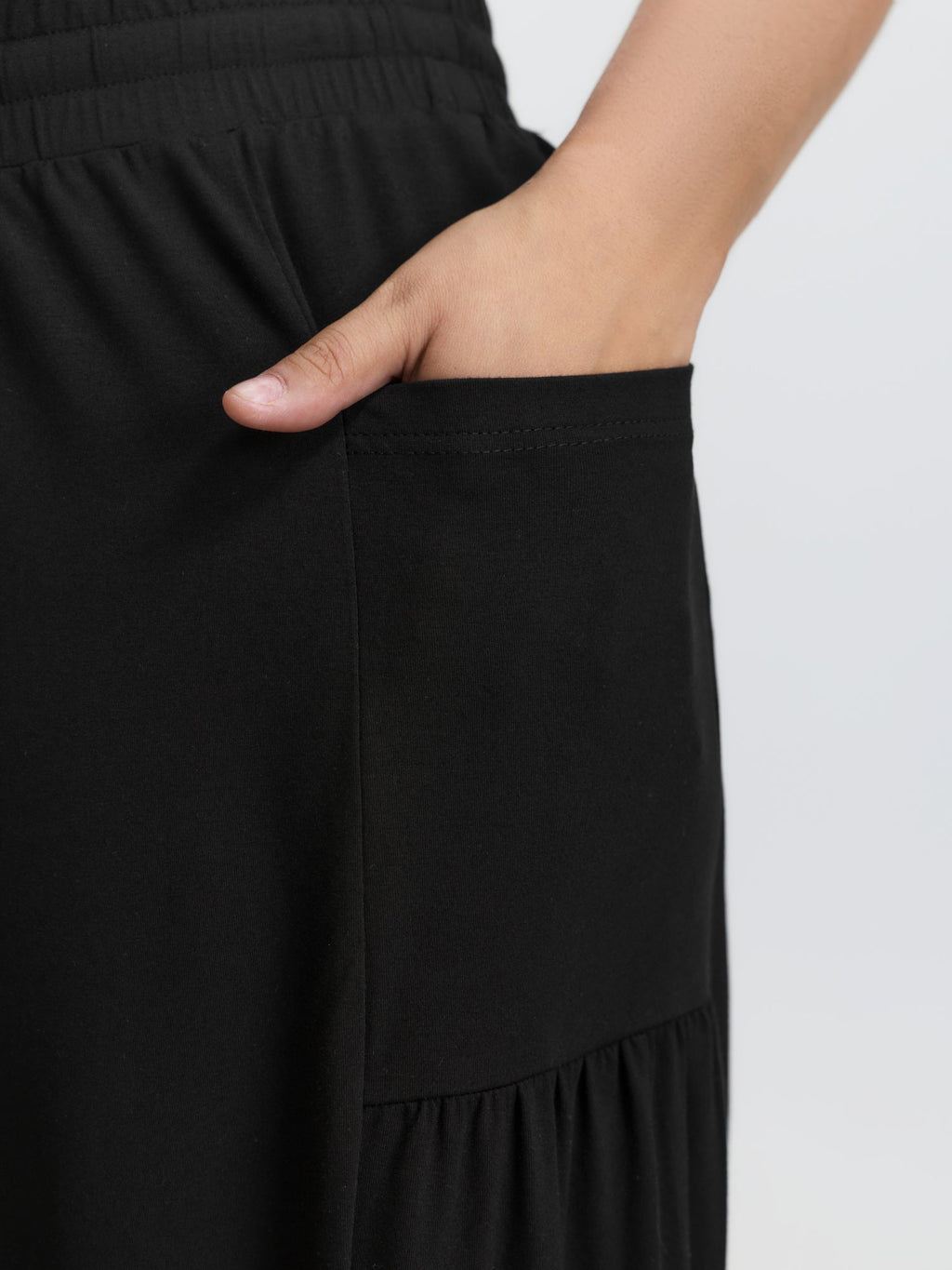 Supersoft Drawstring Cropped Jogger Pants